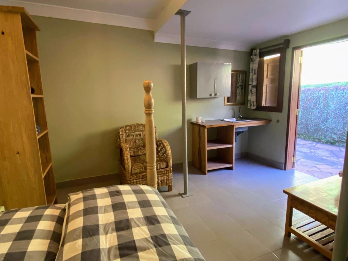 Banda Lodge Masaka Eksteriør bilde