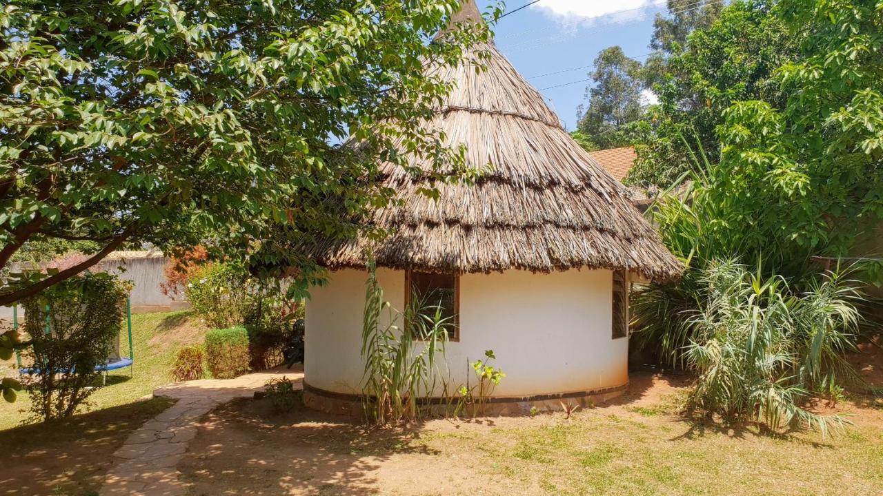 Banda Lodge Masaka Eksteriør bilde