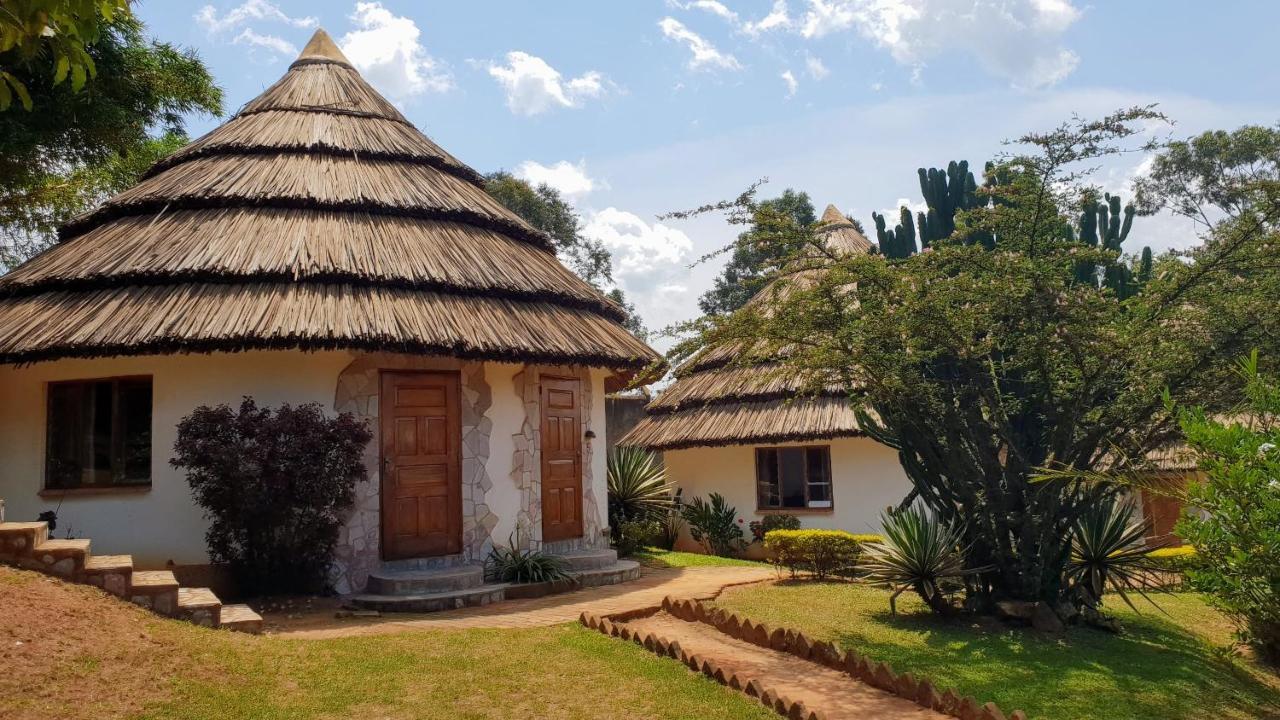 Banda Lodge Masaka Eksteriør bilde