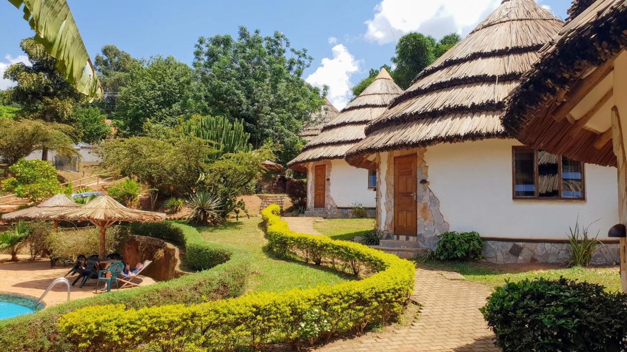 Banda Lodge Masaka Eksteriør bilde